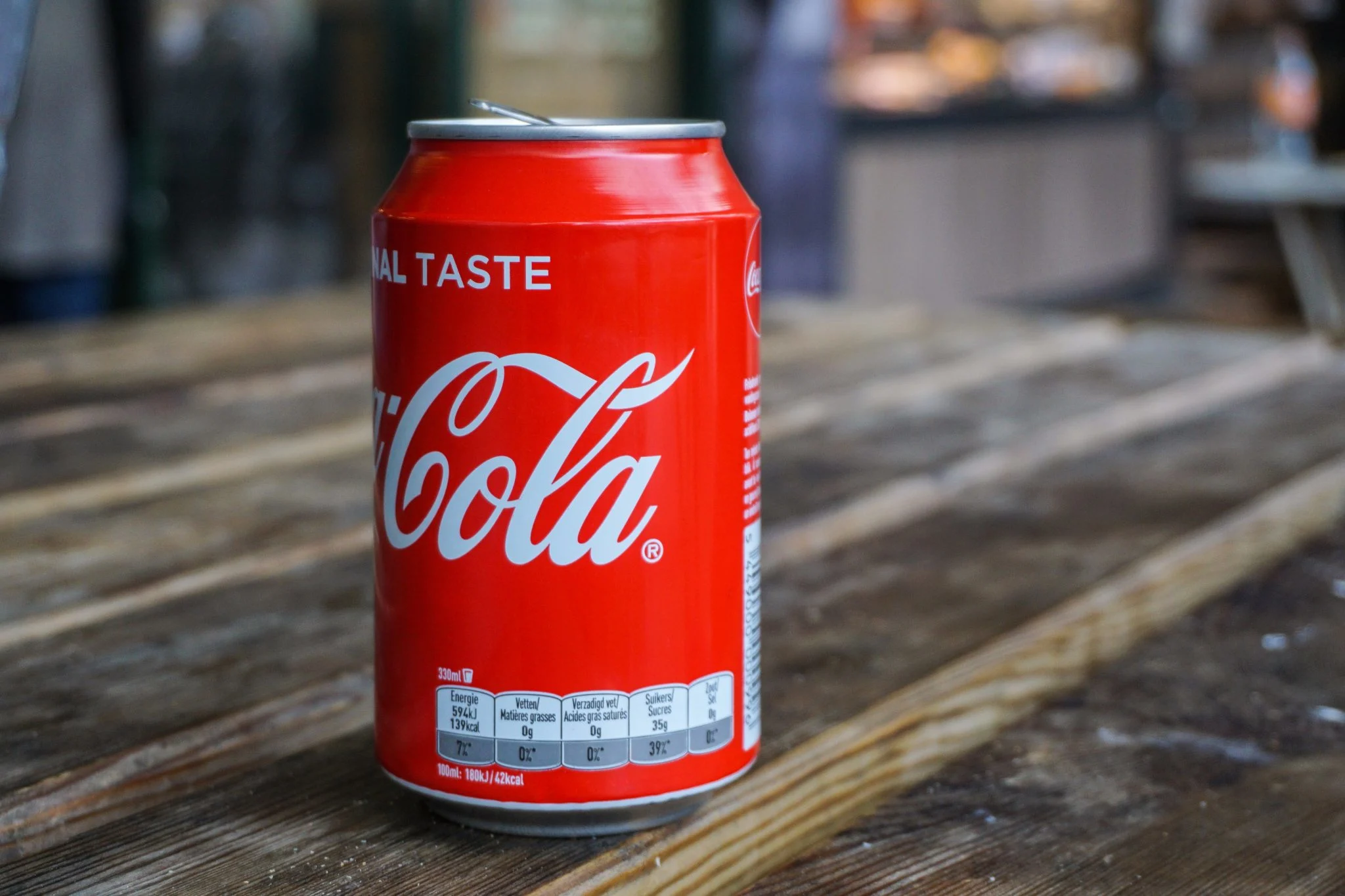 Coca Cola can as example of a cohesive brand