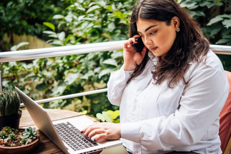 woman on laptop