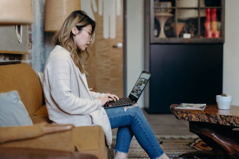 woman reading about billing guide