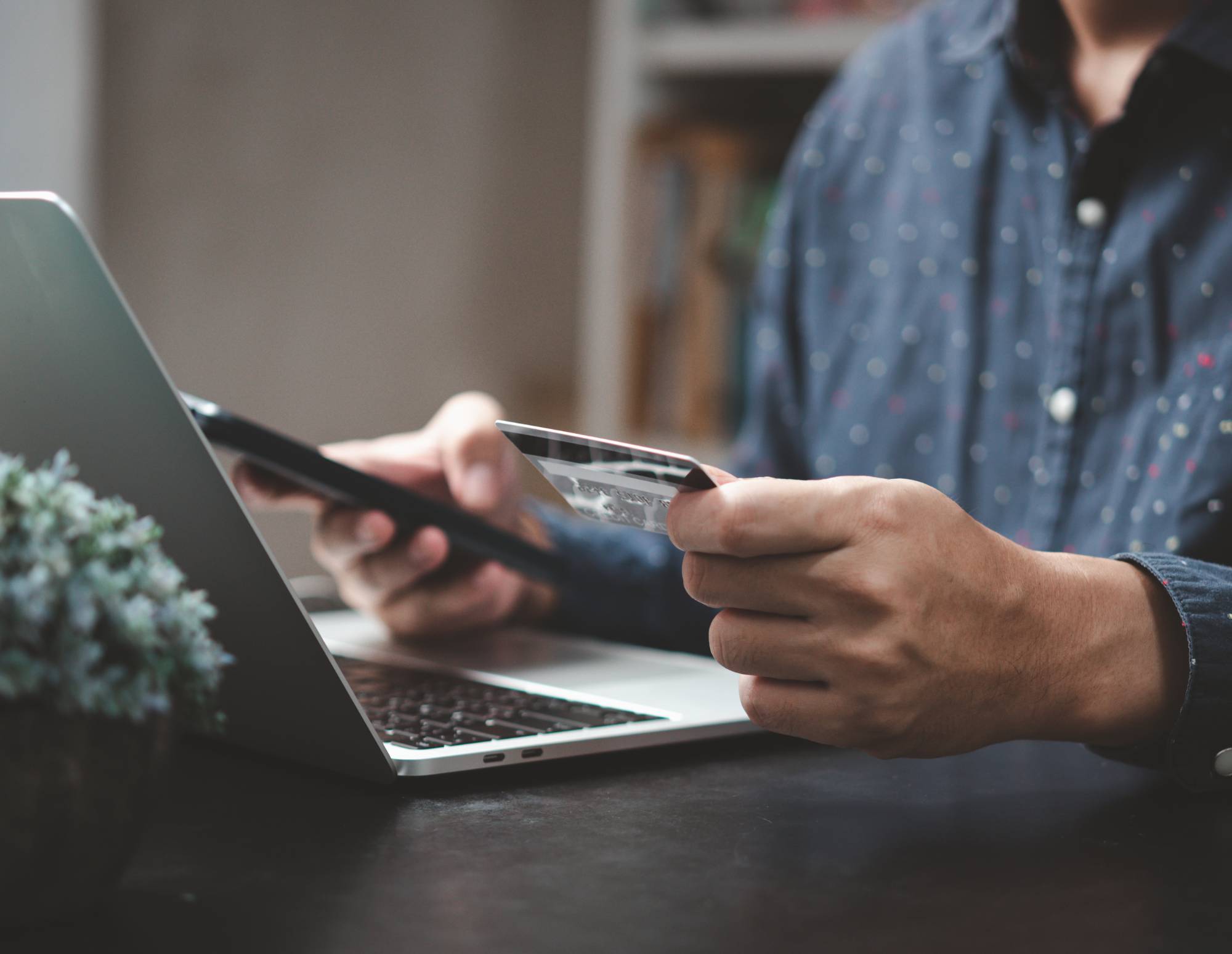 How to use an online payment portal