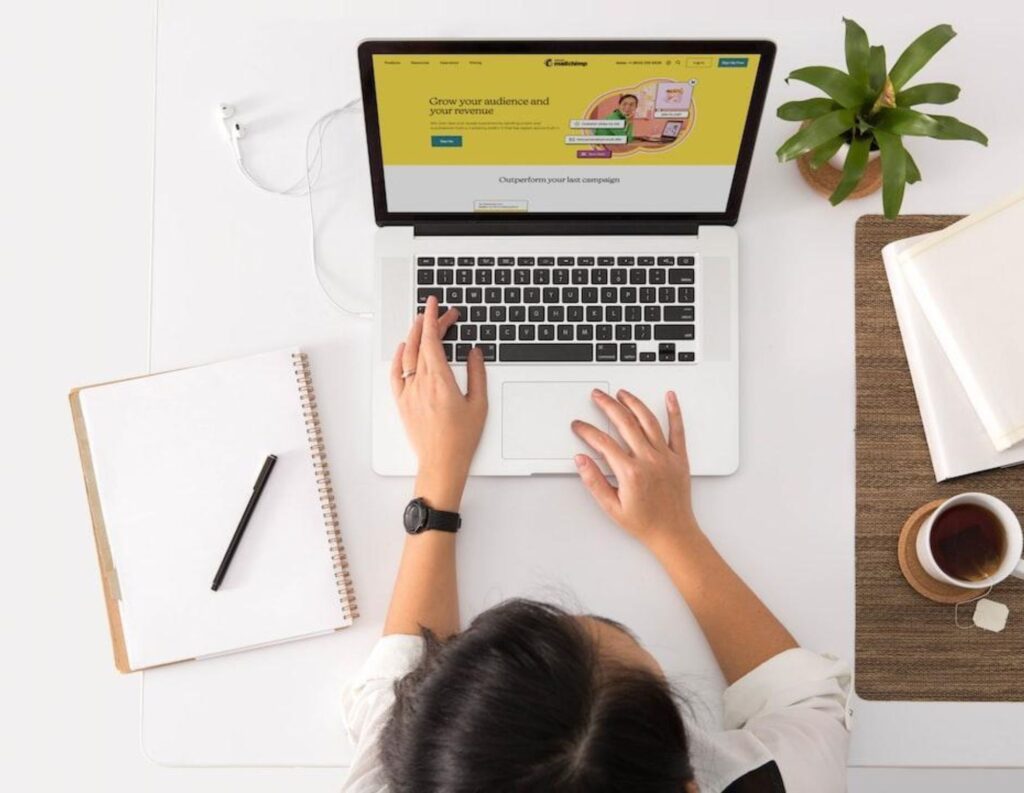 what-is-an-email-domain-how-do-i-create-one-honeybook