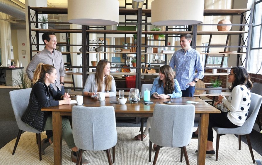 An Exciting Partnership with HoneyBook | via the Rising Tide Society