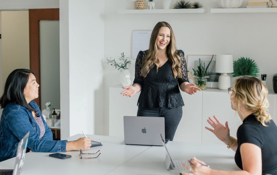 Natalie Franke speaks to independent business owners about clientflow.