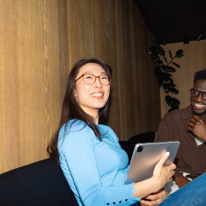 Stocksy_txpb6dedb86Ty6400_OriginalDelivery_6226260