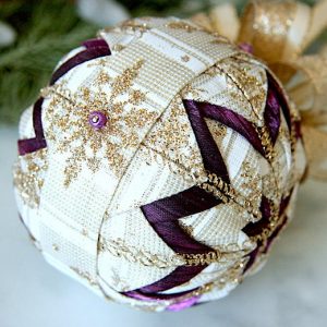 click to visit Younique Ornaments