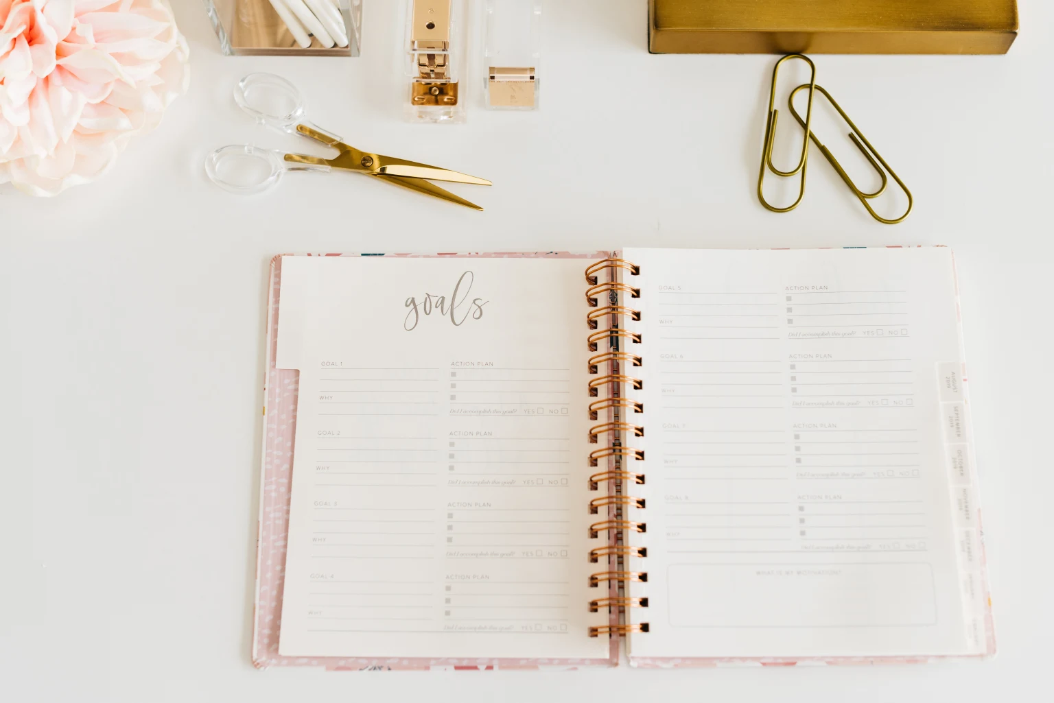 How to Set and Slay Your Business Goals This Year